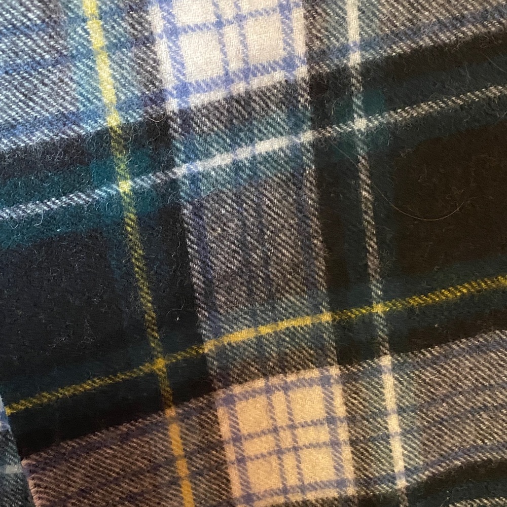 J Crew Wool Plaid Tartan Shawl with Tassels - Picture 3 of 5